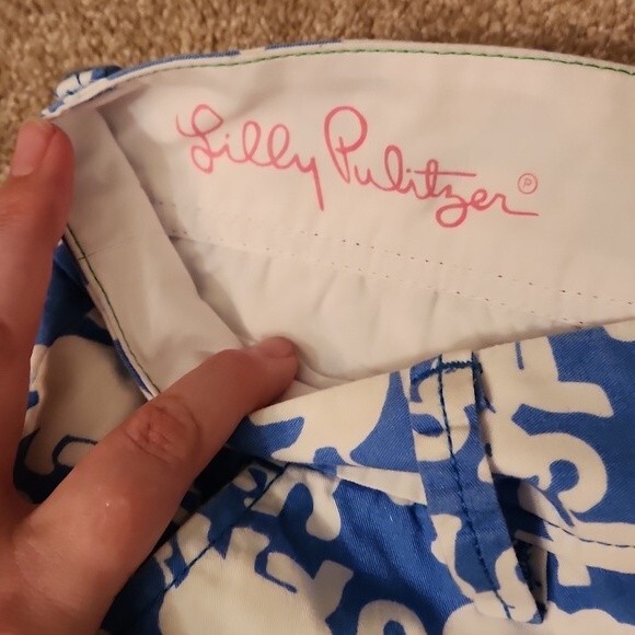 Lilly Pulitzer "Tusk in the Sun" Blue Shorts w/ White Elephants Size 2 - Picture 7 of 8